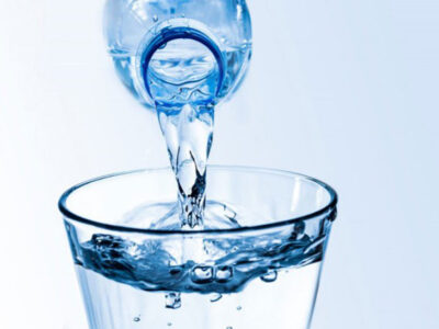 Uống nước nhiều có tốt không ?